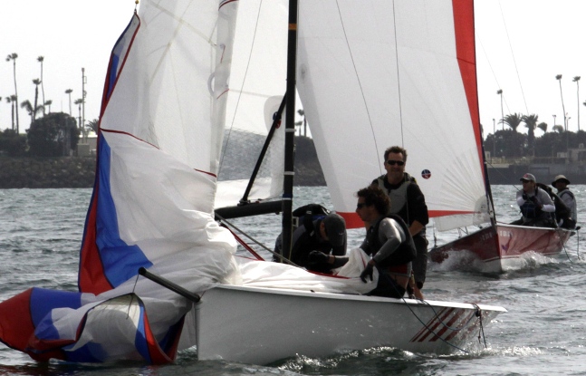 Jim Sears and team aboard FNG lead Nigel Brownett on Sunday. FNG = "Friendly New Guy"...expletive deleted. Photo courtesy Rich Roberts.